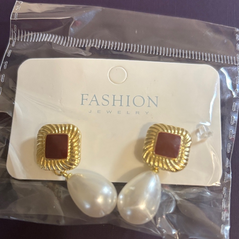 Fashion Jewelry Gold and Brown Earrings